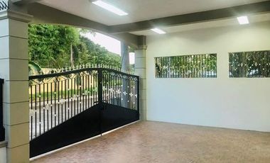 5BR House and Lot for Rent at The Orchard Village, Dasmariñas Cavite