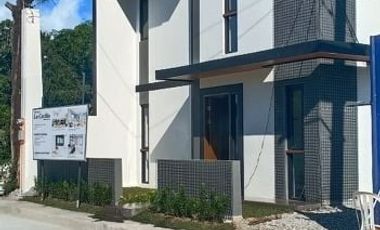 FOR SALE: 3Br & 2 Storey House in La Mirada Royale, Plaridel, Bulacan