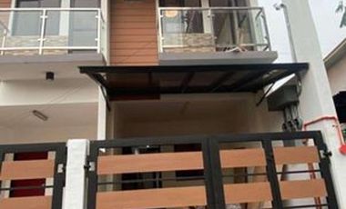 Townhouse for Rent at Sampaloc, Manila
