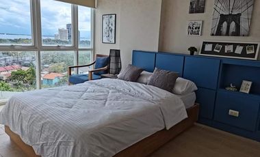 Executive 1BR Condo with Balcony in Mactan Newtown (Seaview)