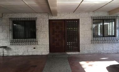 4BR House and Lot for Rent at Mandaluyong City
