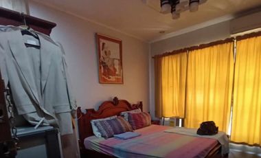 For Sale: Charming Townhouse in Sampaloc, Manila!