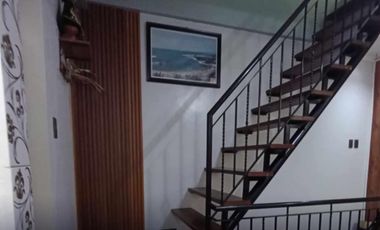 For Sale: Charming Townhouse in Sampaloc, Manila!