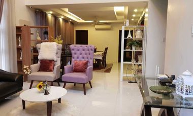 For Sale Elegantly Styled Modern House Inside A Well-Managed Subd., San Fernando