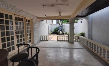 5BR House and Lot for Rent at Valle Verde 1, Pasig City