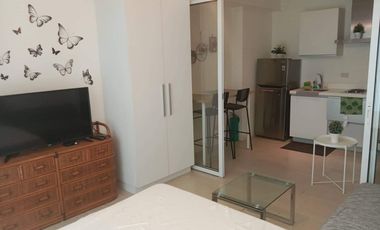 For rent 1 Bedroom at Positano 11th Floor Cityview Azure Bicutan Parañaque City