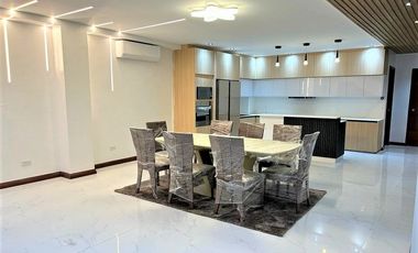 For sale 3 Level House with Roof Deck and Pool (PWD Friendly Ramp access)