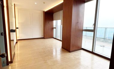 For Sale One Shangri-La Place Penthouse Unit, Mandaluyong