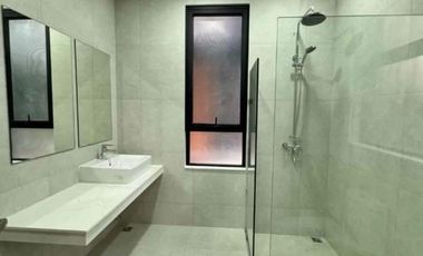 JRE-3425 60 sqm Lot with 3 Bedrooms in San Juan City - ₱28,200,000 or ₱141,000