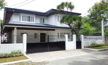6-Bedroom House and Lot for Rent at UPS2, Parañaque City, Metro Manila