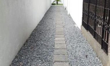 6-Bedroom House and Lot for Rent at UPS2, Parañaque City, Metro Manila
