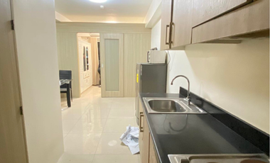For Rent 1 Bedroom with balcony Shore Residences Condominium at MOA