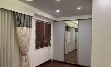 For Sale/Rent! New Penthouse, Bi-level, 5BR, interior design, with 1 carparks,Semi furnished. at Brio Makati.