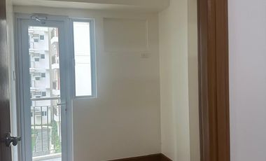 For Rent: 2 Bedroom Unit at Palm Beach West in Bay City, Pasay
