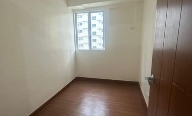 For Rent: 2 Bedroom Unit at Palm Beach West in Bay City, Pasay
