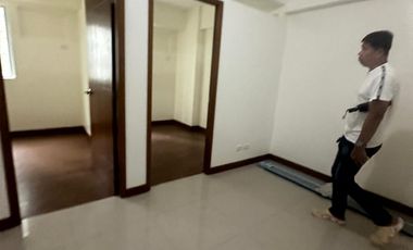 For Rent: 2 Bedroom Unit at Palm Beach West in Bay City, Pasay