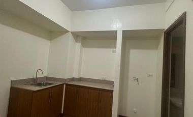 For Rent: 2 Bedroom Unit at Palm Beach West in Bay City, Pasay
