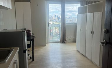 Corner 1 Bedroom w/ Balcony in Rivergreen Residences Sta. Ana Manila near Makati