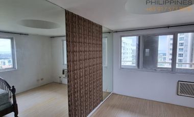 Fully furnished 2BR Penthouse Unit For Lease in BGC, Taguig City