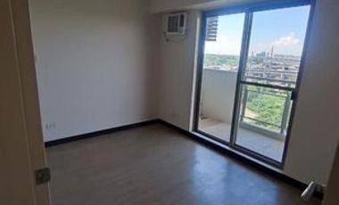 3BR Condo Unit For Rent in Villamor Airbase, Pasay city