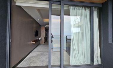 For Sale: The Reef Residential Studio Unit