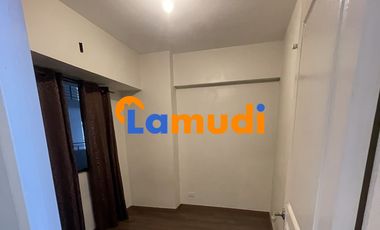 Foreclosed Property 1BR Condominium Unit in Flair Tower - Mandaluyong City