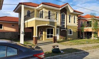 4-Bedrooms House for Rent in Suntrust Verona Sta. Rosa Laguna