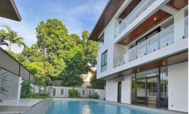 For Sale: 4 Bedroom House in Hillsborough Alabang Village Muntinlupa