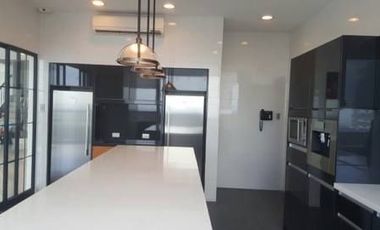 4BR Penthouse Unit for Sale at St. Francis Shangri-La Place(All Direct Listings)