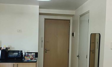 MEZZA 2 RESIDENCES CONDO 1BR @ 4.2M (corner unit) with Ortigas Side view