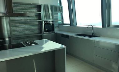 Penthouse Unit fo Sale in St. Francis Shangri-La Place(All Direct Listings)