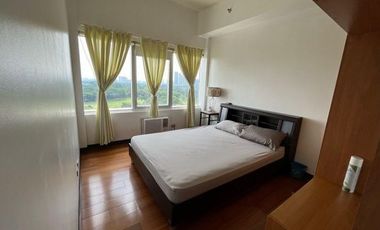 1 Bedroom Condo Unit for Rent at Fairways Tower, BGC w/ Golf Course View, Taguig
