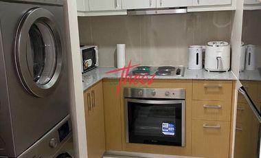 2 Bedroom Condominium @ Uptown Parksuites For Lease