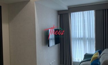 2 Bedroom Condominium @ Uptown Parksuites For Lease