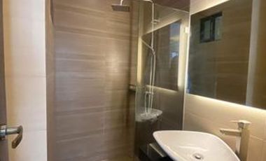 2 Bedroom Townhouse For Sale at Robinsons Circle, Ugong,Pasig City