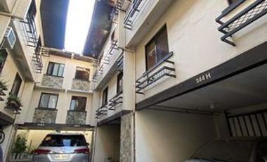 2 Bedroom Townhouse For Sale at Robinsons Circle, Ugong,Pasig City