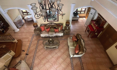 1,100 sqm Lot with 6 Bedrooms in Ayala Alabang Village