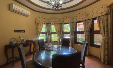 1,100 sqm Lot with 6 Bedrooms in Ayala Alabang Village