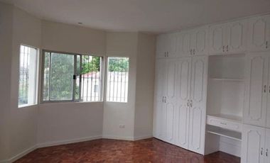 House and Lot Rent at Merville, Paranaque City