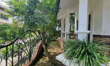 2 STOREY 3 BEDROOM HOUSE WITH ATTIC