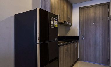 COAST37XXT1: For Rent Fully Furnished 1 BR with Balcony in Coast Residences Pasa