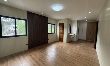 Ready for Move-In Spacious Home at Colinas Verdes Subdivision, Bulacan - Gio