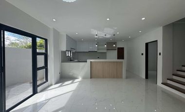 Ready for Move-In Spacious Home at Colinas Verdes Subdivision, Bulacan - Gio