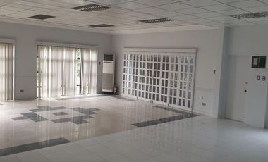 Commercial House for Rent at Brgy. Mabolo, Malolos City, Bulacan