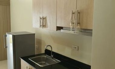 1BR Condominium Unit For Rent at Breeze Residences