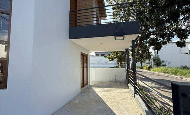 For sale  Brand New House & Lot Semi Furnished  South Springs Biñan Laguna
