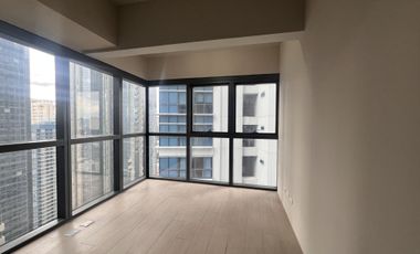 Uptown Ritz: 2BR facing Hyatt BGC