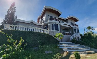 ASTONISHING 5-BEDROOM HOUSE FOR RENT IN TAGAYTAY