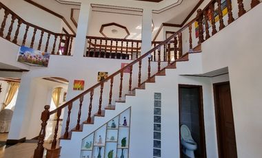 ASTONISHING 5-BEDROOM HOUSE FOR RENT IN TAGAYTAY