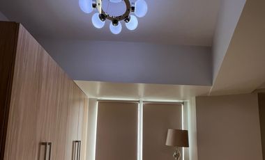 For Sale: Spacious 1 bedroom with parking